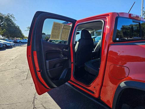 Used 2021 Chevrolet Colorado ZR2 image 17