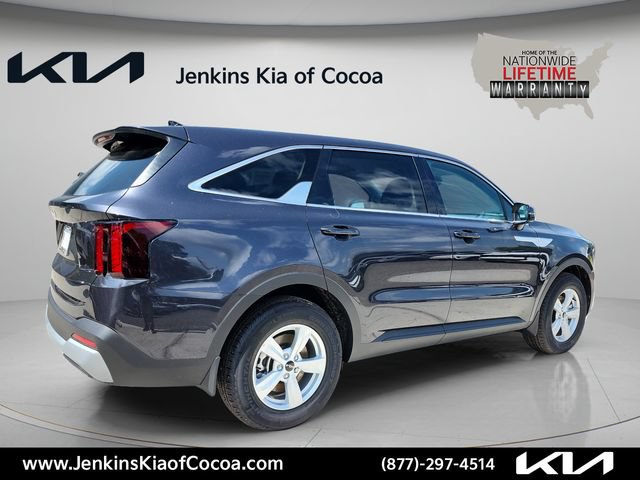 New 2026 Kia Sorento LX FWD image 4