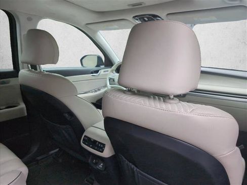 Used 2024 Hyundai Palisade Calligraphy FWD image 21