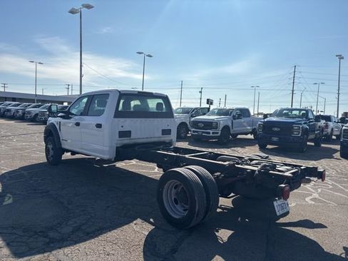 Used 2018 Ford F550 4x4 Crew Cab Super Duty image 6