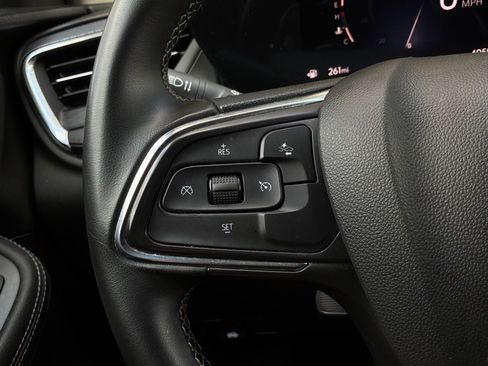 Used 2025 Buick Encore GX Preferred FWD image 32