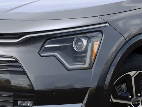 New 2026 Kia Niro SX image 10