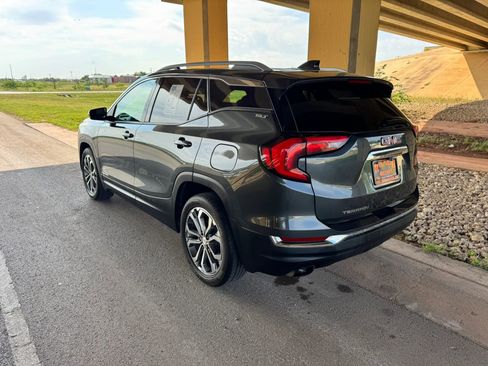 Used 2020 GMC Terrain SLT w/ Preferred Package image 5