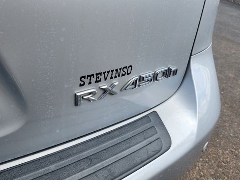 Used 2012 Lexus RX 450h AWD w/ Premium Pkg image 17