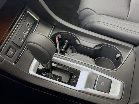 New 2026 Subaru Ascent Limited image 16