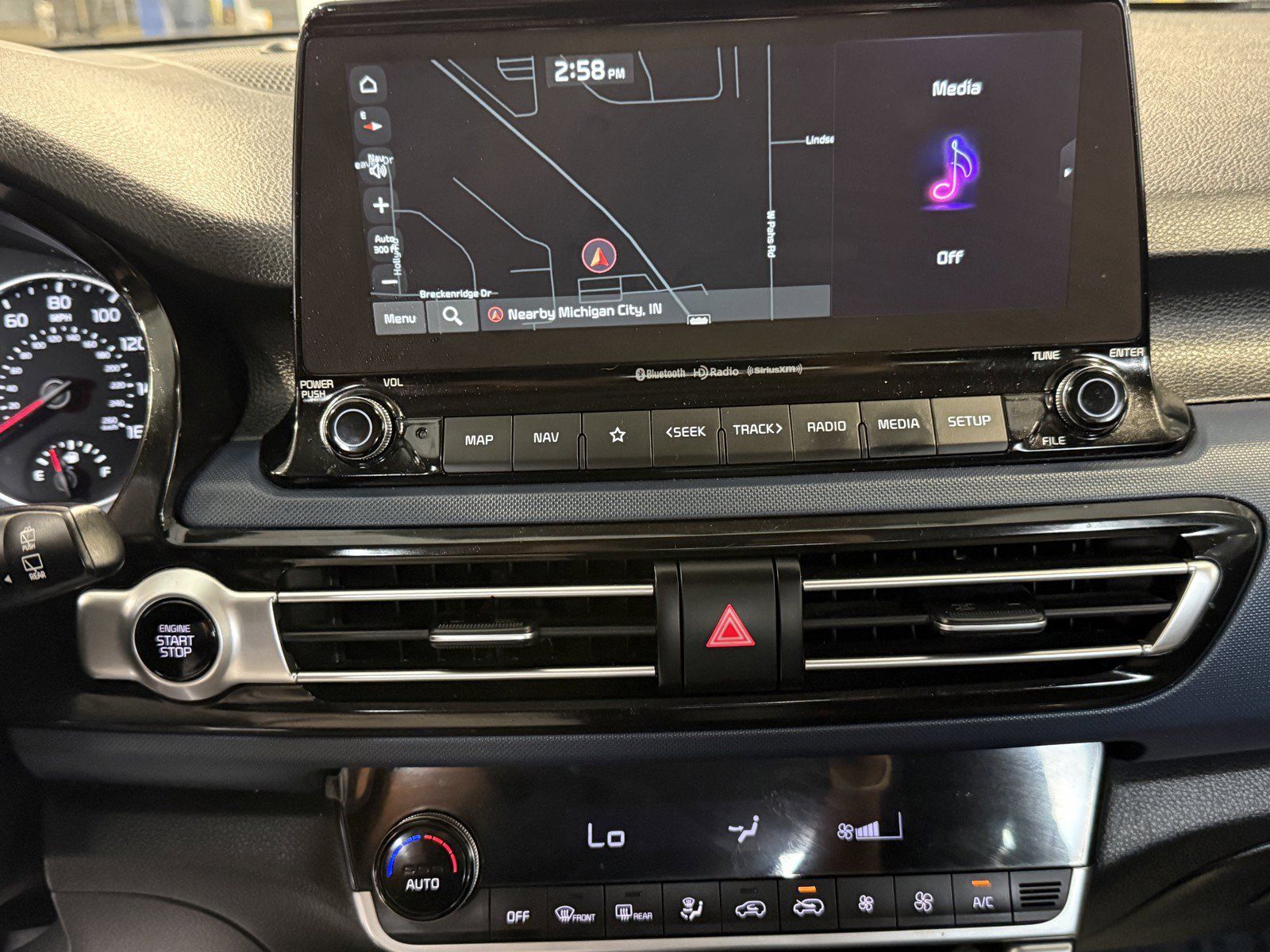 Used 2023 Kia Seltos S w/ Navigation Package FWD image 15