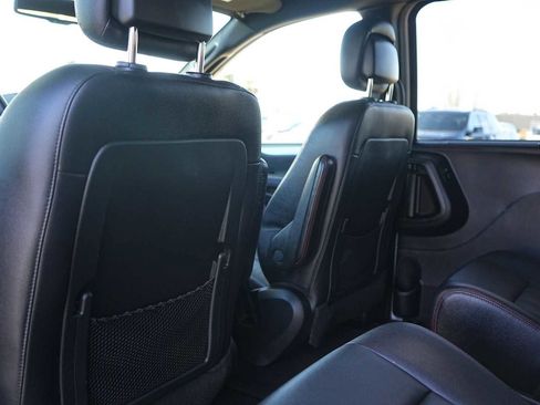 Used 2018 Dodge Grand Caravan GT image 13