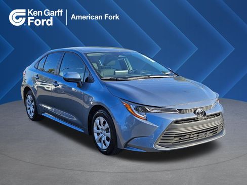 Used 2024 Toyota Corolla LE FWD image 1