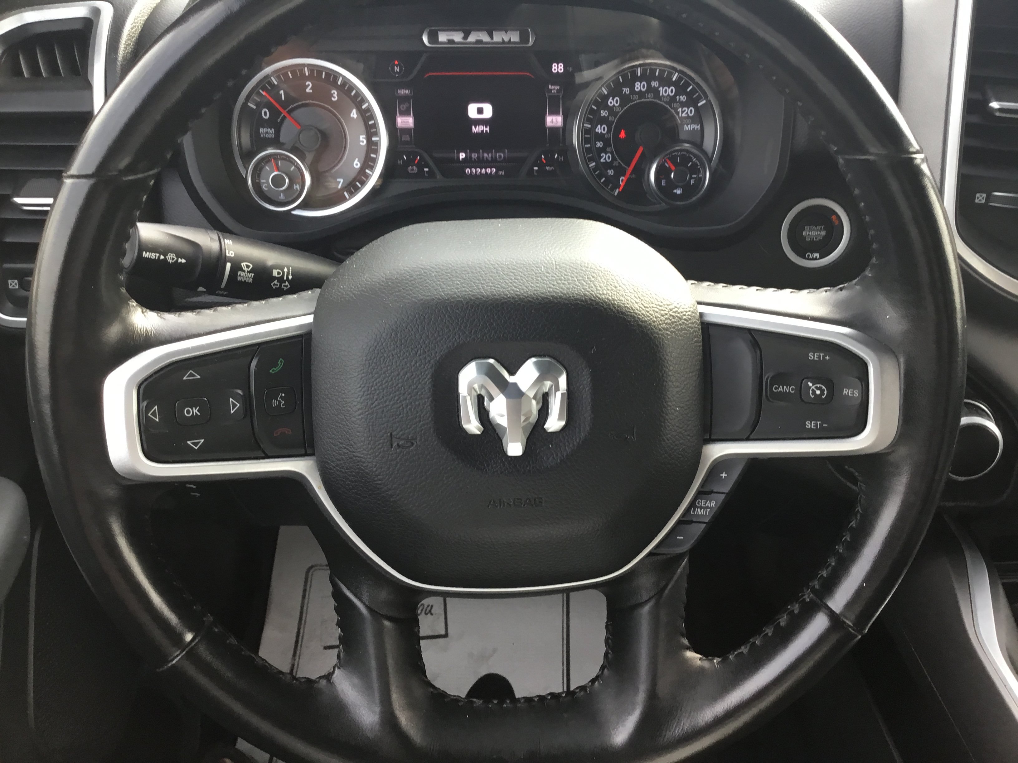Used 2022 RAM 1500 Big Horn AWD/4WD image 15