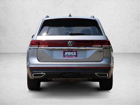 Used 2026 Volkswagen Atlas SE AWD/4WD image 6