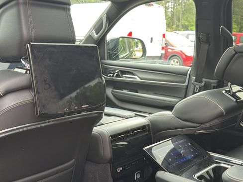 Certified 2025 Jeep Grand Wagoneer Series II Obsidian w/ Quick Order Packagew 28T AWD/4WD image 25