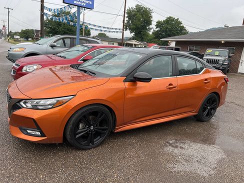 Used 2020 Nissan Sentra SR image 1