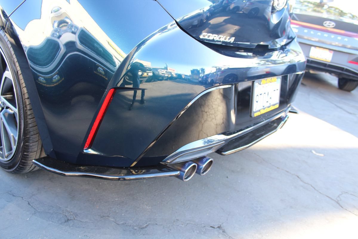 Used 2019 Toyota Corolla XSE FWD image 21