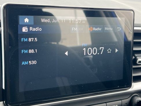 New 2025 Hyundai Venue SEL image 21