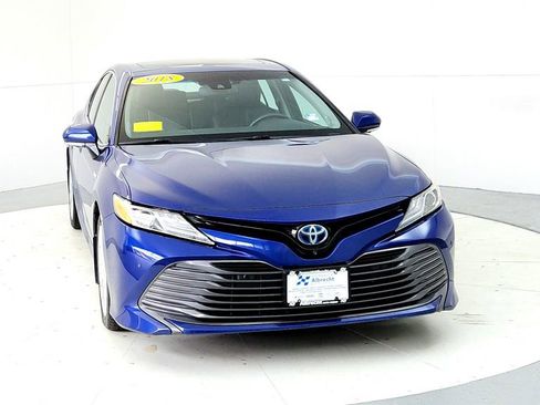 Used 2018 Toyota Camry XLE w/ Audio Package FWD image 8
