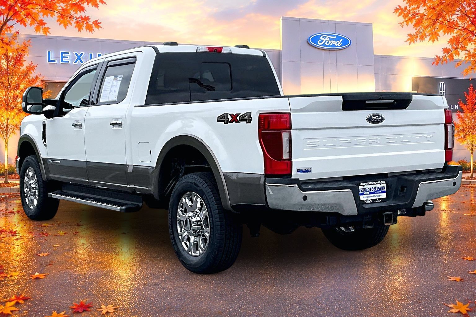 Used 2020 Ford F250 Lariat w/ Lariat Ultimate Package AWD/4WD image 4