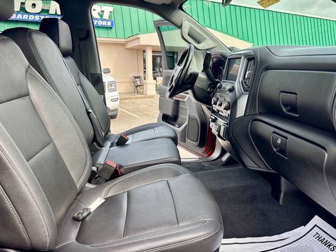 Used 2021 Chevrolet Silverado 2500 LT w/ Texas Edition AWD/4WD image 16