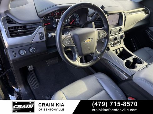Used 2019 Chevrolet Suburban LT w/ LT Signature Package image 10