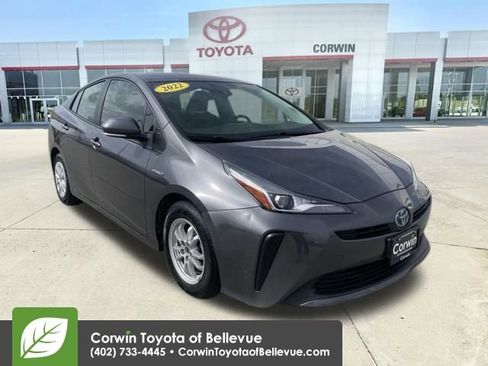 Used 2022 Toyota Prius L Eco image 1