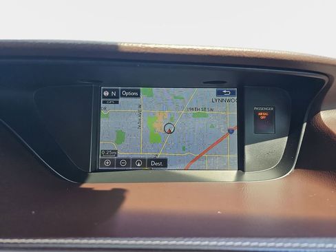 Used 2016 Lexus ES 350 w/ Luxury Package w/Wood Trim FWD image 24