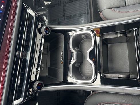 Used 2024 Chevrolet Traverse RS w/ LPO, Floor Liner Package image 29