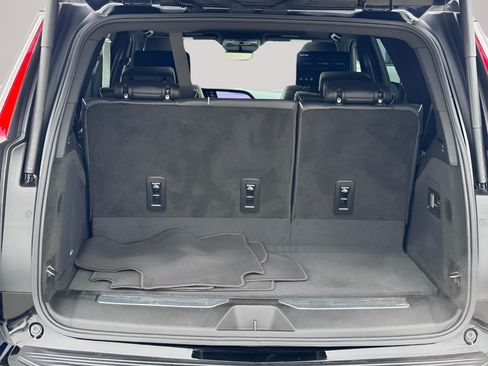Used 2023 Cadillac Escalade Sport AWD/4WD image 23