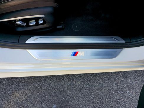 Used 2016 BMW 740i RWD image 26