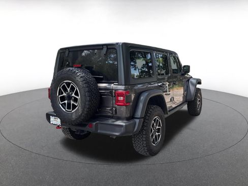 Used 2026 Jeep Wrangler Unlimited Rubicon AWD/4WD image 10