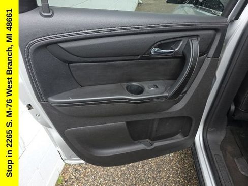 Used 2013 Chevrolet Traverse LT FWD image 33