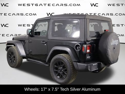 Used 2022 Jeep Wrangler Sport AWD/4WD image 32