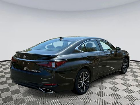 Used 2022 Lexus ES 350 Premium w/ Premium Package image 2