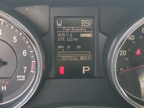 Used 2013 Jeep Grand Cherokee Overland RWD image 35