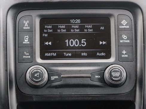 Used 2018 Jeep Cherokee Latitude image 14