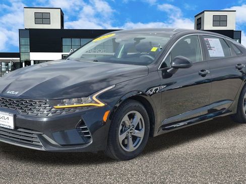 Used 2022 Kia K5 LXS image 5