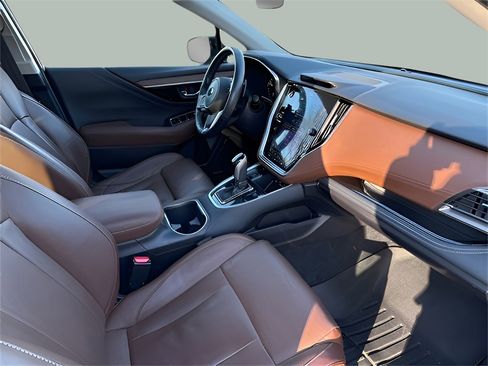 Used 2022 Subaru Outback Touring image 10