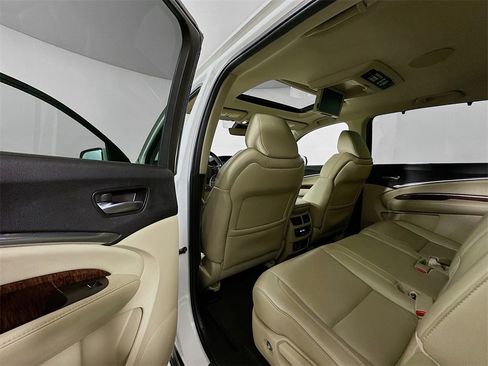 Used 2018 Acura MDX FWD w/ Tech & Entertainment image 17