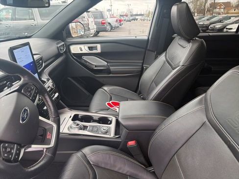 Used 2022 Ford Explorer ST w/ Equipment Group 401A image 27