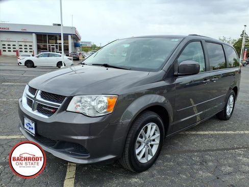 Used 2016 Dodge Grand Caravan SXT w/ Rear Park Assist Package FWD image 3
