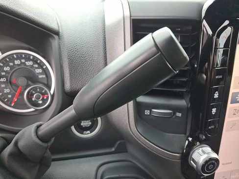 New 2026 RAM 2500 Tradesman AWD/4WD image 11