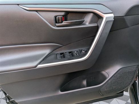 Used 2024 Toyota RAV4 LE image 10