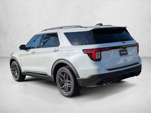 New 2026 Ford Explorer ST image 9
