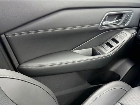 New 2026 Nissan Rogue Platinum w/ Platinum Premium Package image 30