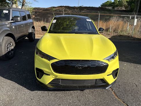 Used 2025 Ford Mustang Mach-E GT image 4