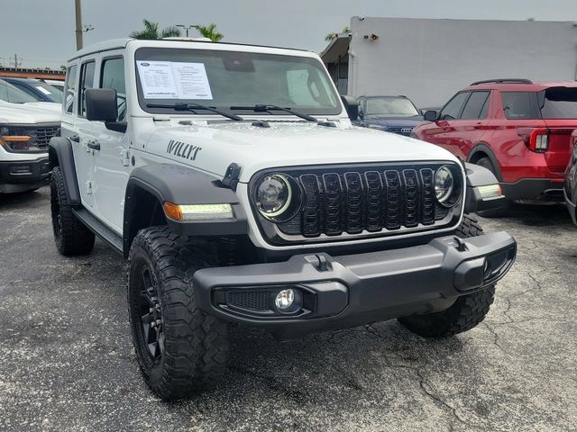 Used 2024 Jeep Wrangler Unlimited Sport AWD/4WD image 2
