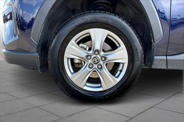 Certified 2024 Toyota RAV4 XLE AWD/4WD image 11