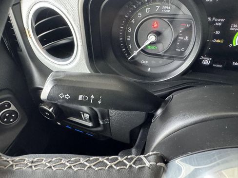 Used 2025 Jeep Wrangler Sahara 4xe image 16