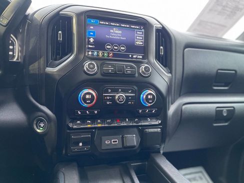 Used 2019 GMC Sierra 1500 AT4 image 18