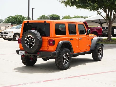 New 2025 Jeep Wrangler Unlimited Rubicon w/ Convenience Group AWD/4WD image 4
