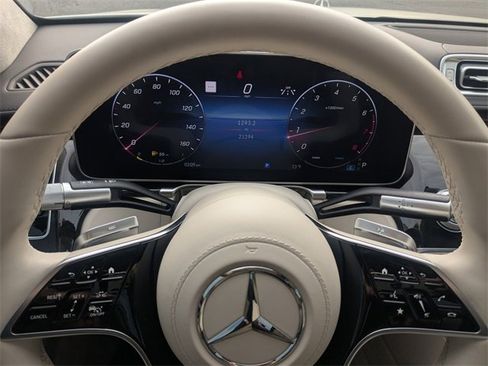 Used 2023 Mercedes-Benz S 580 4MATIC Sedan image 27