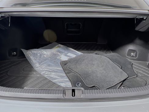 Used 2024 Lexus ES 350 w/ Premium Package image 34